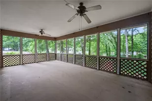 3245 W Anderson Dr, Lithia Springs, GA 30122 - Photo 36