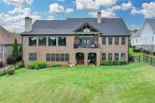 835 Low Falls Ct, Jefferson, GA 30549 - Photo 2