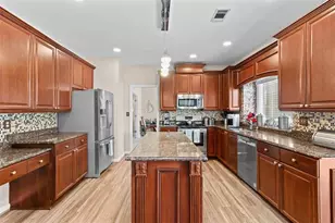 3448 Highborne Connector NE, Marietta, GA 30066 - Photo 12