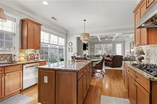 10856 Enclave Ln, Alpharetta, GA 30022 - Photo 14