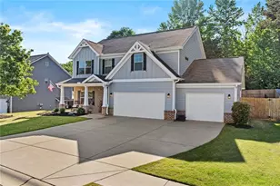 530 Evergreen Way, Jefferson, GA 30549 - Photo 2