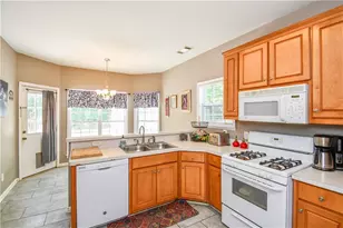 165 Kennesaw St, Buford, GA 30518 - Photo 24