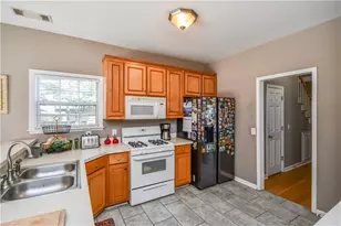 165 Kennesaw St, Buford, GA 30518 - Photo 22