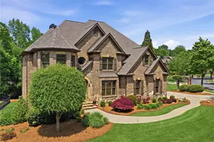3501 Falls Branch Ct, Buford, GA 30519 - Photo 4