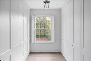 3875 Tuxedo Rd NW, Atlanta, GA 30342 - Photo 22