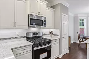 2229 St Kennedy Ln, Buford, GA 30518 - Photo 14