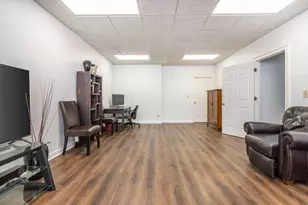 465 Abbeywood Dr, Roswell, GA 30075 - Photo 34