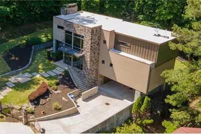643 Larchmont Circle NW, Atlanta, GA 30318 - Photo 2