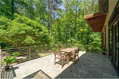 643 Larchmont Circle NW, Atlanta, GA 30318 - Photo 24