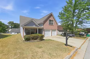 3687 Gray Birch Dr, Decatur, GA 30034 - Photo 2