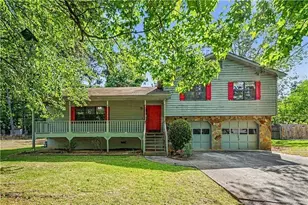 1208 Gate Post Ln, Lawrenceville, GA 30044 - Photo 1