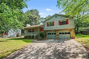 1208 Gate Post Ln, Lawrenceville, GA 30044 - Photo 2
