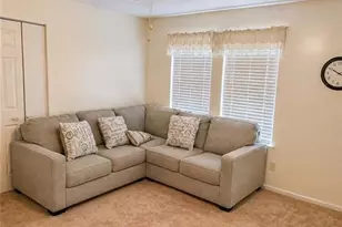 279 Blue Heron Dr, Jonesboro, GA 30238 - Photo 16