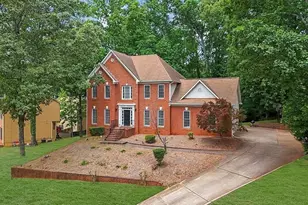 1952 Skidmore Cir, Lawrenceville, GA 30044 - Photo 2