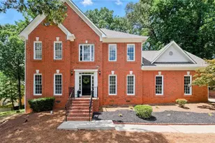 1952 Skidmore Cir, Lawrenceville, GA 30044 - Photo 6