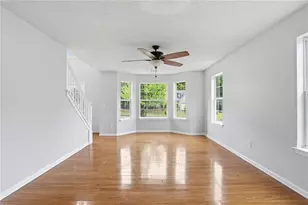 1592 Rogers Crossing Dr, Lithonia, GA 30058 - Photo 10