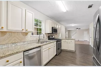 1592 Rogers Crossing Drive, Lithonia, GA 30058 - Photo 14