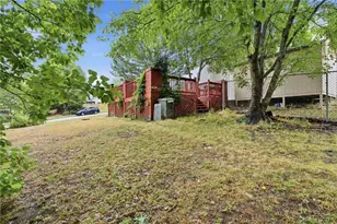 1592 Rogers Crossing Dr, Lithonia, GA 30058 - Photo 32
