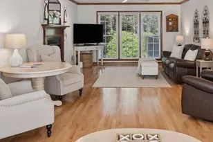 11210 Surrey Park Trail, Johns Creek, GA 30097 - Photo 6
