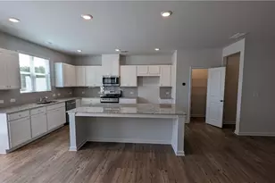 840 Pt Pl Dr, Loganville, GA 30052 - Photo 12