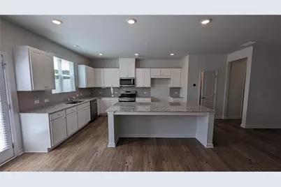840 Point Place Drive, Loganville, GA 30052 - Photo 10