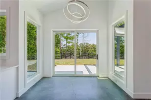 197 Laura Lake Road, Marietta, GA 30066 - Photo 14
