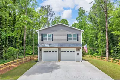 397 Normandy Trail, Lavonia, GA 30553 - Photo 1