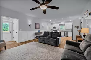 397 Normandy Trail, Lavonia, GA 30553 - Photo 12