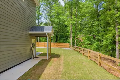 397 Normandy Trail, Lavonia, GA 30553 - Photo 6