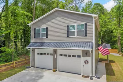 397 Normandy Trail, Lavonia, GA 30553 - Photo 4