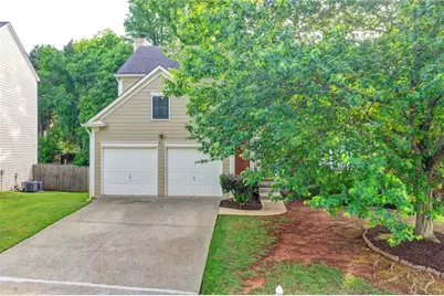 3547 Chasefield Way NE, Marietta, GA 30066 - Photo 2