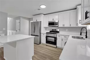 1834 Byrom Pkwy, Jonesboro, GA 30236 - Photo 12
