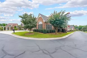 2314 Sandy Oaks Dr, Marietta, GA 30066 - Photo 4