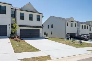 7328 Mulberry Trace Ln, Hoschton, GA 30548 - Photo 2