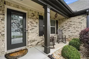 2996 Cove View Ct, Dacula, GA 30019 - Photo 2