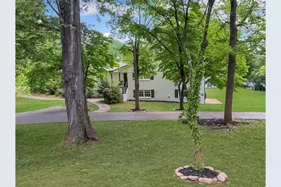 4475 Emory Drive, Sugar Hill, GA 30518 - Photo 2