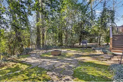 613 Pelham Road NE, Atlanta, GA 30324 - Photo 20