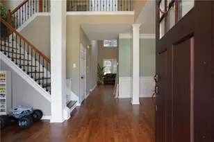 7185 Hartsfield Pl, Suwanee, GA 30024 - Photo 4