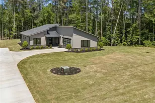193 Laura Lake Road, Marietta, GA 30066 - Photo 2