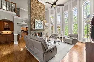 935 Golf View Ct, Dacula, GA 30019 - Photo 8