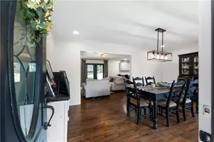 212 Sherwood Dr, Calhoun, GA 30701 - Photo 6
