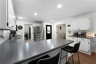 212 Sherwood Dr, Calhoun, GA 30701 - Photo 16