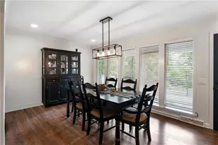 212 Sherwood Dr, Calhoun, GA 30701 - Photo 8