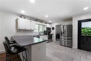 212 Sherwood Dr, Calhoun, GA 30701 - Photo 14