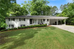 212 Sherwood Dr, Calhoun, GA 30701 - Photo 2