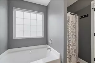 5458 Latham Manor Dr, Gainesville, GA 30506 - Photo 22