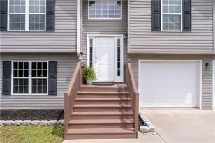 5458 Latham Manor Dr, Gainesville, GA 30506 - Photo 6
