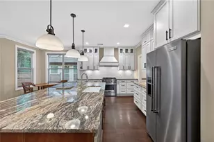 4030 Baverton Dr, Suwanee, GA 30024 - Photo 10