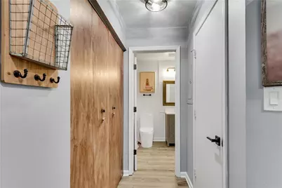 3655 Habersham Road NE #B148, Atlanta, GA 30305 - Photo 24