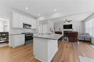 2638 Chandler Grove Ct, Buford, GA 30519 - Photo 12